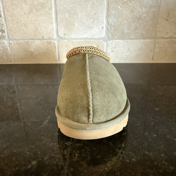 UGG TASMAN BURNT OLIVE SUEDE SHEEPSKIN CLASSIC WOMEN'S SLIPPERS SIZE 10 - Picture 6 of 13